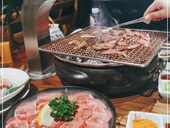 -明洞阿姨·韩式酱蟹烤肉·创意料理(三元桥店)