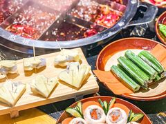 -憨孃孃·重庆老火锅(红山黑金店)