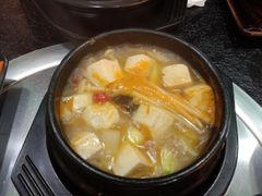 韩式传统五花肉大酱汤-烤路里·韩国品质自助烤肉(石路天虹4号店)