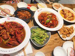 招牌十三香龙虾-叶派龙虾•招牌香辣蟹·海鲜(中海国际店)