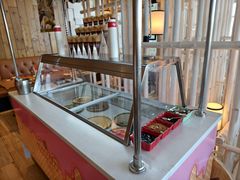 -松咖啡自助餐厅·松北香格里拉