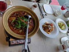 -珈境湖畔餐厅·湖北菜·江浙菜•樱花季(西北湖店)