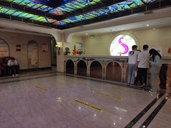 -圣地雅歌KTV(市府广场店)