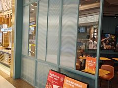 -上海来福士广场