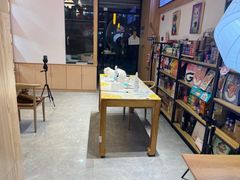 -山宅一喵德文卷毛猫舍