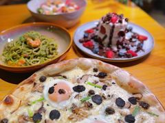 -JINNS锦时 steak&pizza(浸信会礼拜堂旧址店)