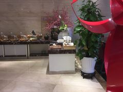 -杭州滨江宝龙城华美达酒店