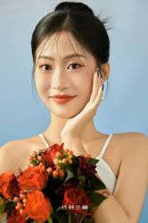 -莫兰迪婚纱摄影