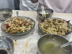 -老头爱马仕酸豇豆炒饭(丰富路店)