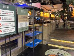 -绿茶餐厅(财富购物中心店)