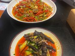-川流不息·地道川菜·小龙虾(新松江路店)