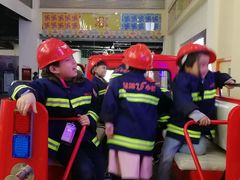 -成都星期8小镇(江宁南路店)