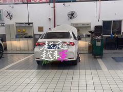 -上海和裕一汽丰田4S店(七宝店)