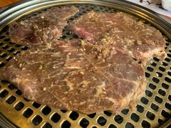 -唯成•韩国炭火烤肉 유성고기
