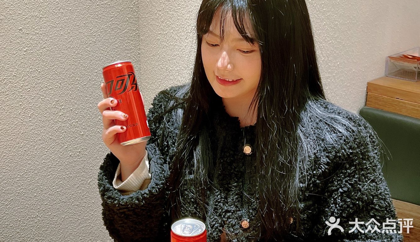 可乐配甜皮鸭‼️这个年货联名我锁了🔒