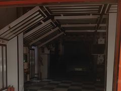 -鲨鱼皮汽车凹陷玻璃修复(静安店)