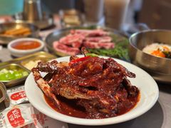 -草家酱蟹炭火烤肉店(珲春南路一店)