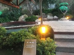 -七彩云南古滇温泉山庄
