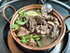 -银同牦牛肉火锅