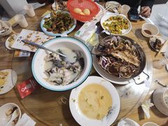 -美顺香食府鱼头老店(雪野湖店)