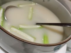 -俏江南(中山路先天下广场店)