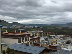 -噶丹松赞林寺