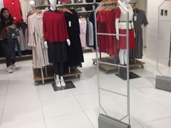 -优衣库(上海金桥太茂店)