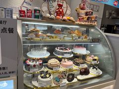 面包甜点陈列柜-DQ·蛋糕·冰淇淋(绿宝店)