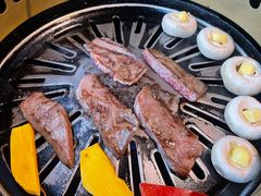 -炼火烤肉店