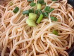 -兵哥豌豆面(雅颂居店)