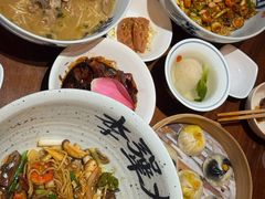 -李犟大爆鳝面·手工蟹黄包(湖滨西湖店)