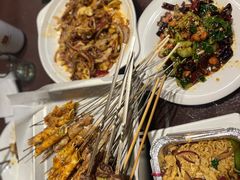 -三个大叔烤羊肉串·歌手驻唱·碳烤鲜肉(西三旗店)