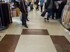 -兴旺欧韩城(上海兴旺国际服饰城店)