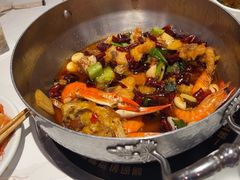 -七欣天香辣蟹火锅(闵行浦江欢乐颂店)