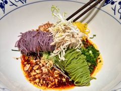 大碗鸡丝凉面-鸡毛店·川菜(文殊院店)