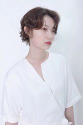 点击看大图 -虫二·专注健康烫染沙龙