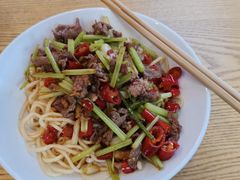 -陕味食族油泼面·小炒盖码面(双榆树店)