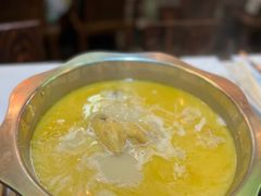 -鲜入围煮花胶鸡海鲜火锅