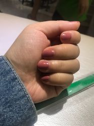 -孔雀手美甲美睫护理