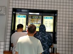 -爱民螺蛳粉(五里亭店)