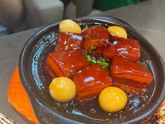 -金鱼盆32年水煮鱼·18秒辣椒炒肉(京西大悦城店)