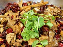 -龙顺园麻辣香锅(机场店)