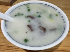 -银记肠粉店(南方医院店)