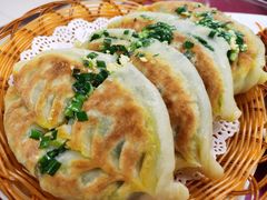 韭菜盒子-哈尔滨饺子王·东北菜(鱼鳞浃路店)