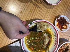 -八二小区抄手(龙湖上城天街店)