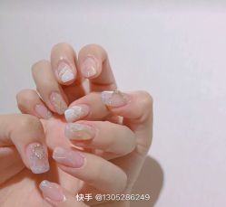 -IDO美甲美睫