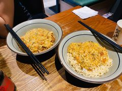 蟹黄鱼拌面-蟹黄鱼·深夜面馆(巨鹿路店)