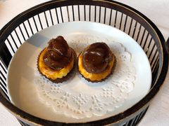 一口鲍鱼酥-三号黄浦会Canton Table