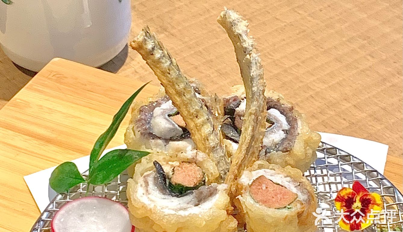 太古里活蟹料理店！人均上千一蟹n吃！ 