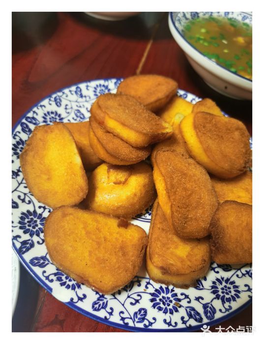 管记水席老店(仙果市街店)炸馍片图片